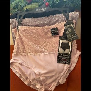 Kathy Ireland intimates
